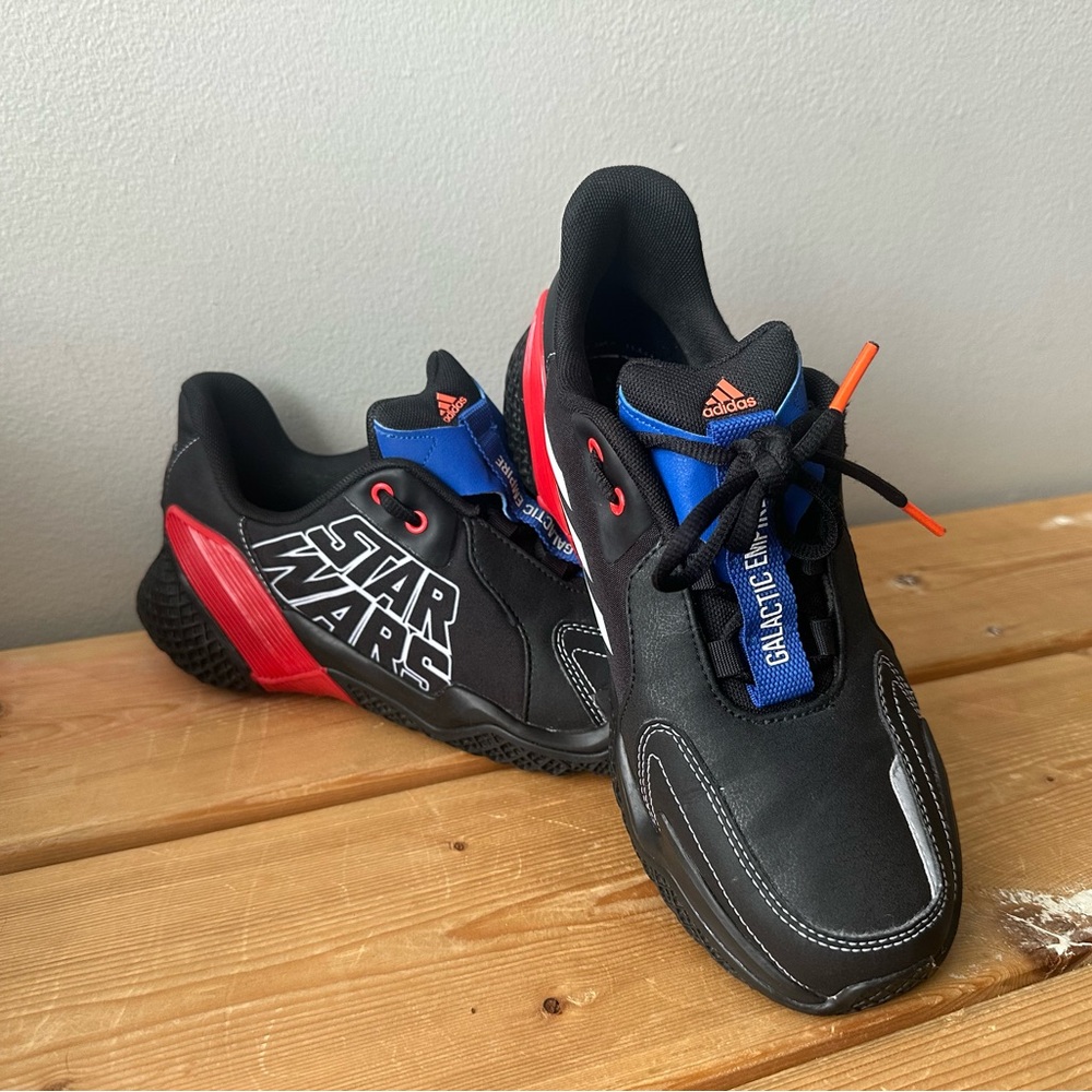 Adidas Disney Star Wars 4UTURE Runner Unisex Shoes Youth size 6